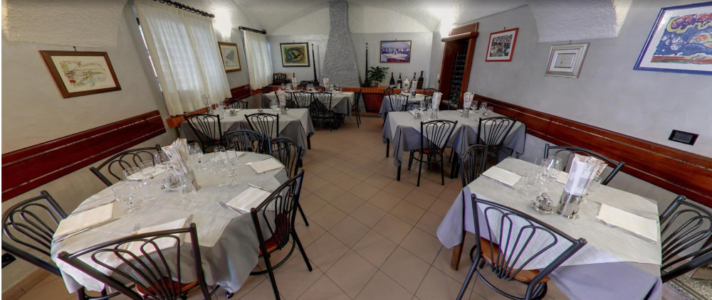 Sala ristorante Aquila Nera Ivrea